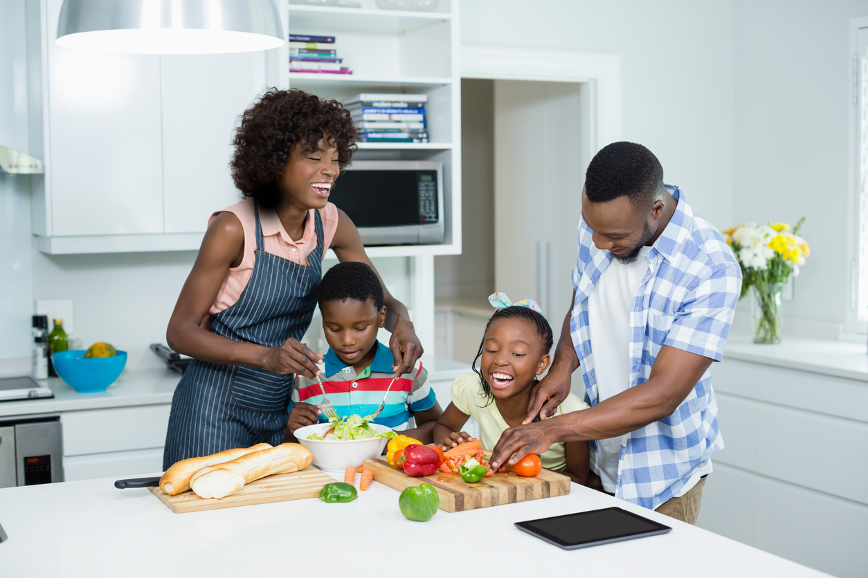 Estimule seu filho a comer bem com alimentação saudável