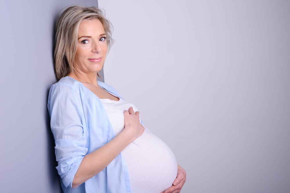 Entenda os riscos de uma gravidez tardia